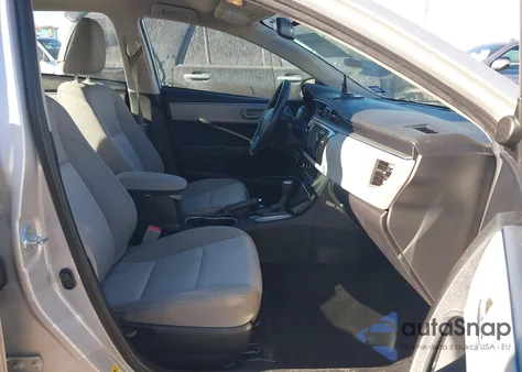 2016 Toyota Corolla Le z USA, uszkodzony, nr VIN 2T1BURHE9GC717448